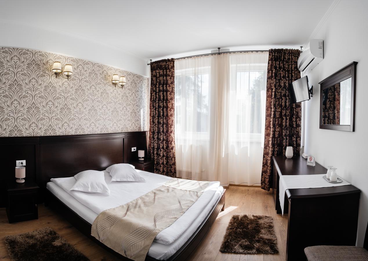 Hotel Turist Fălticeni Εξωτερικό φωτογραφία