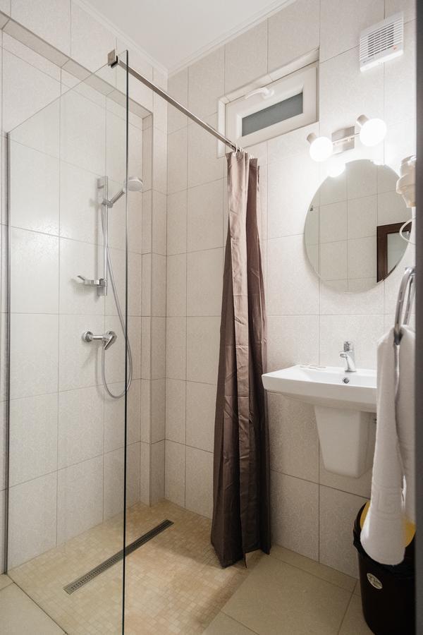 Hotel Turist Fălticeni Εξωτερικό φωτογραφία