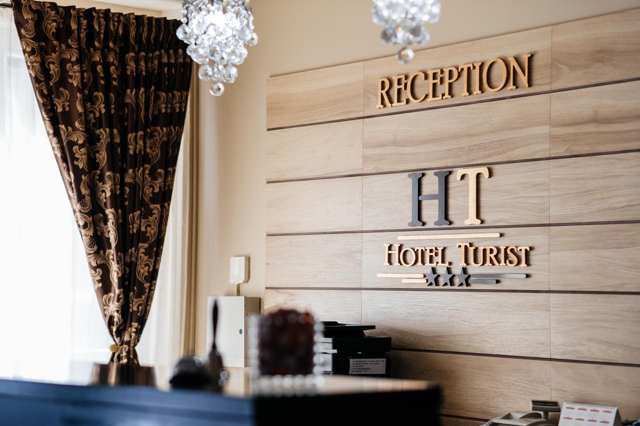 Hotel Turist Fălticeni Εξωτερικό φωτογραφία