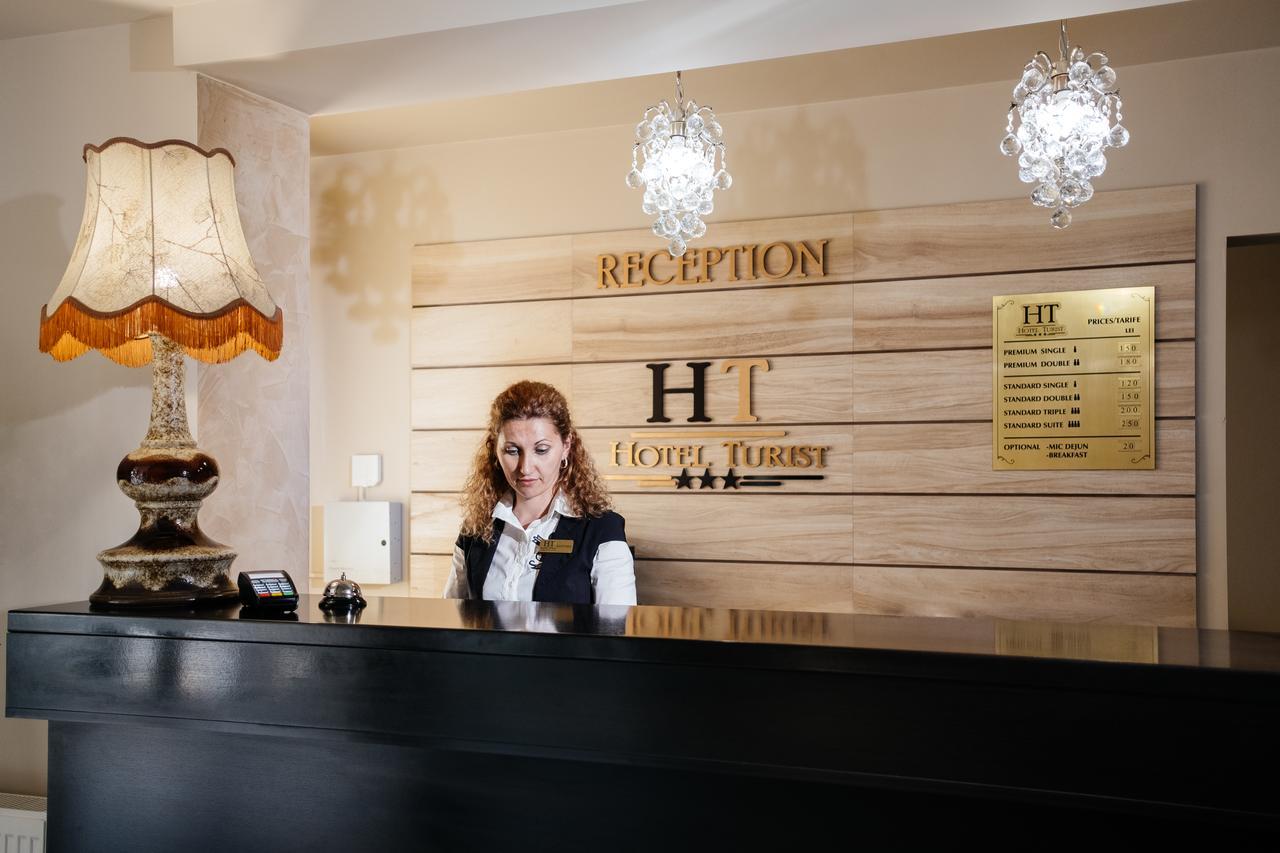 Hotel Turist Fălticeni Εξωτερικό φωτογραφία