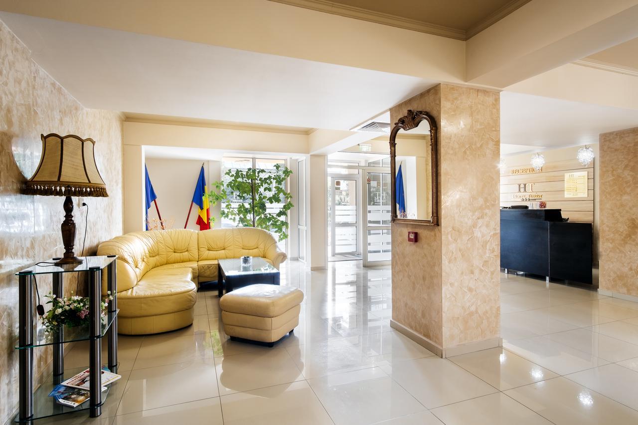 Hotel Turist Fălticeni Εξωτερικό φωτογραφία