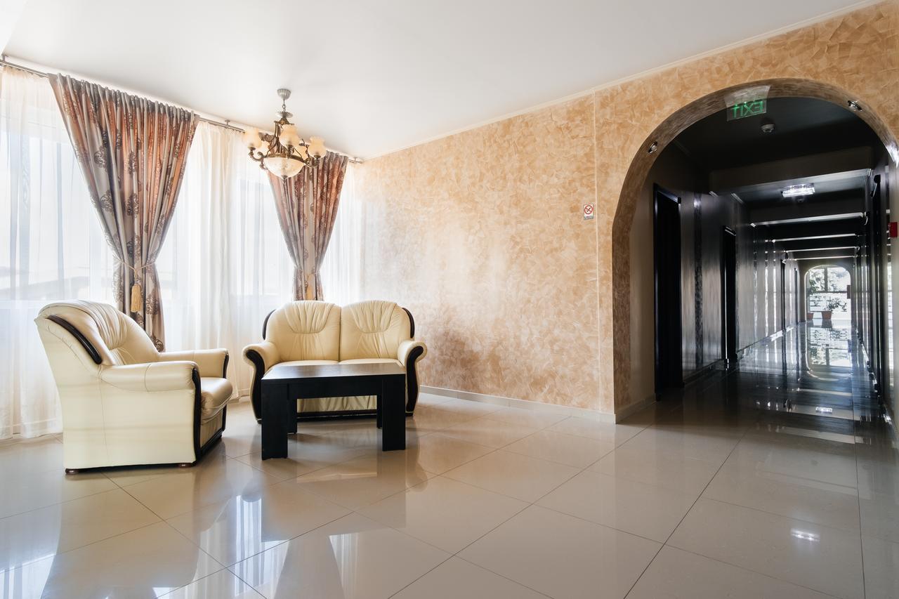Hotel Turist Fălticeni Εξωτερικό φωτογραφία