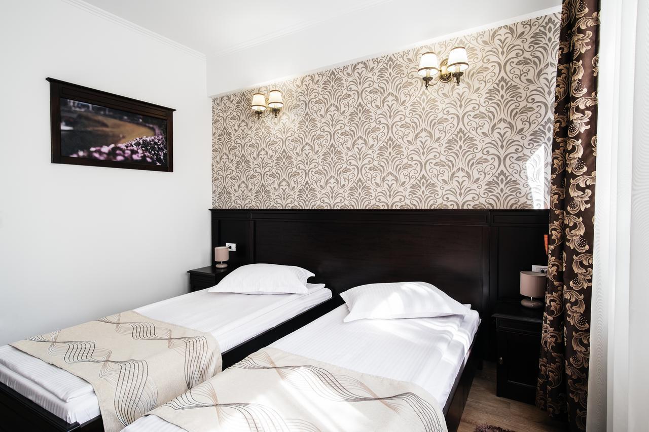 Hotel Turist Fălticeni Εξωτερικό φωτογραφία